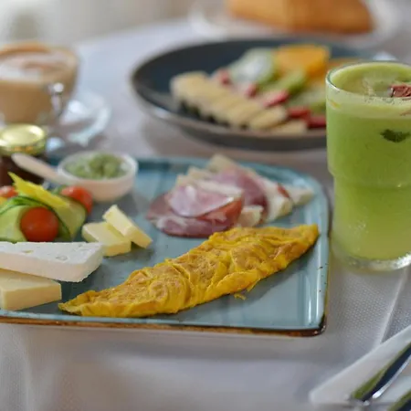 Отель Cocja Boutique 3*