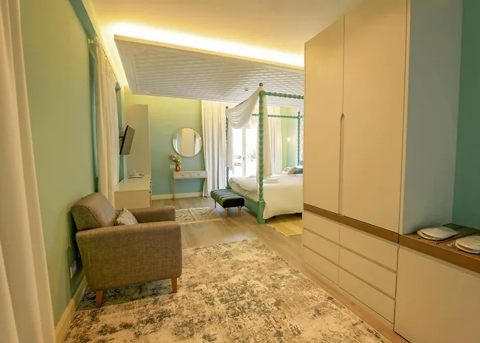 Cocja Boutique שקודר